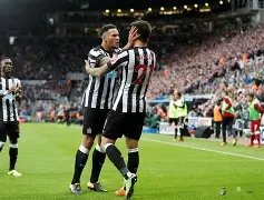 雄鹿对阵老,勒韦尔伤病,情况出战未,世界杯,足球赛事,2023世界杯,国际足球,世界杯比赛,足球世界杯,体育盛会,世界杯新闻,世界杯赛程,世界杯冠军